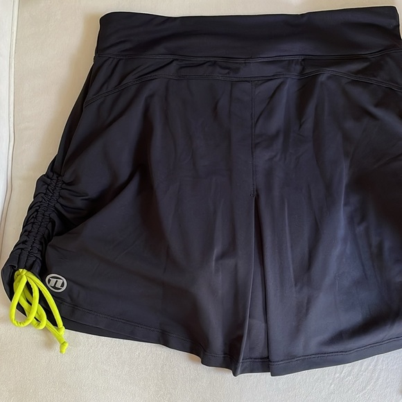 NOVARA PADDED SHORT CYCLING SKORT/SKIRT, Women’s Large - Picture 8 of 14